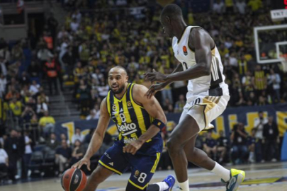 Fenerbahçe ASVEL e fark attı.  Fenerbahçe Beko: 81 - LDLC ASVEL: 67