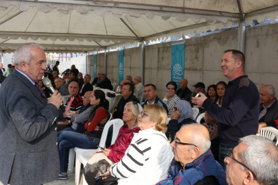 Özdemir Vatandaşların  Sorun ve Taleplerini Mahallesinde Dinledi