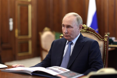 Putin, İran Cumhurbaşkanı Pezeşkiyan ile telefonda görüştü