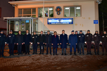 Kırşehir Valisi Demiryürek'ten yılbaşında çalışan personele ziyaret