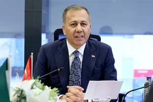 Kırmızı bültenle ve ulusal seviyede aranan 40 suçlu Türkiye'ye getirildi