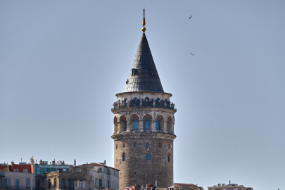 Galata Kulesi’ni yıl boyunca 951 bin 338 kişi ziyaret etti