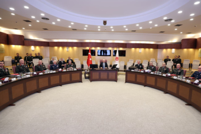 Kara Kuvvetleri Komutanlığı Yıllık Değerlendirme Toplantısı yapıldı