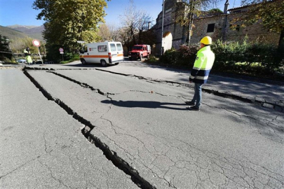 Meksika'da gerçekleşen depremde iki kişi öldü