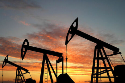 Sektör uzmanlarına göre: "ABD'nin Venezuela'ya saldırısının petrol fiyatlarına sınırlı bir etkisi olacak"