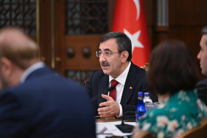 Sanayi, finans ve küresel riskler EKK'da görüşüldü