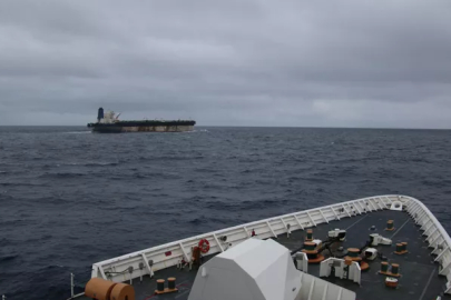 Trump, ABD'nin el koyduğu Mariner tankerindeki iki Rus'u serbest bıraktı