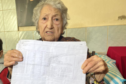 İzmir'de kan donduran olay: Yaşlı kadına torun dehşeti! "Çayıma çamaşır suyu koydular"