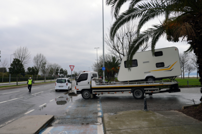 Maltepe Belediyesi'nden karavan işgallerine yönelik çalışma