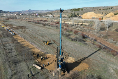 Çankırı’da, yeraltı suyu aramak için 13 noktada sondaj çalışması başladı.