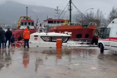 Bursa Gemlik 'te denizden erkek cesedi çıkarıldı.