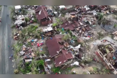Fırtına Madagaskar'ın liman kentini harabeye çevirdi; 40'a yakın ölü