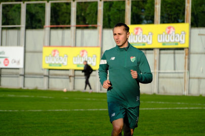 Bursaspor 68 Aksaray Belediyespor Maçı Hazırlıklarına devam etti