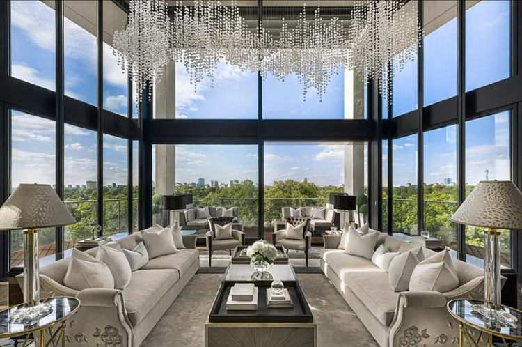 3. One Hyde Park, Londra