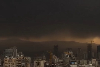 İran'daki çatışmalar nedeniyle 'kara yağmur' ortaya çıktı. Kirlilik on yıllarca sürebilir.