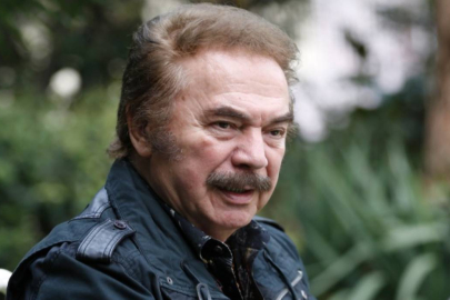 Orhan Gencebay hastanede tedavi altına alındı