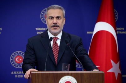 Dışişleri Bakanı Hakan Fidan : Yarından itibaren bölge ziyaretine çıkıyorum. Bölge ülkeleriyle bir araya geleceğiz