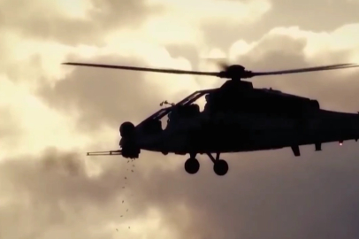 Ankara'da eğitim helikopteri düştü: 2 yaralı!