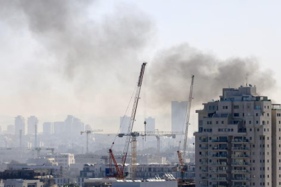 Savaş 'ın  25. gününde: Füze saldırıları sürüyor, İran ile ABD arasındaki müzakere iddiaları yalanlandı