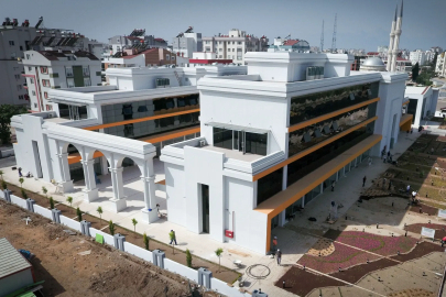 Antalya&nbsp;Muratpaşa’da gençler için yapay zeka ve görsel üretim eğitimi