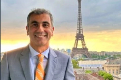 İsviçre bankasına Epstein ile bağlantılı olduğundan şüphelenilerek baskın düzenlendi.