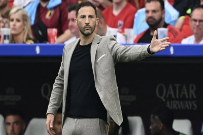 Fenerbahçe ’de 3-0'lık derbi faturası teknik ekibe kesildi