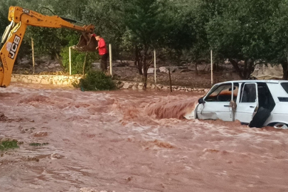 Adana Kozan’da sel felaketi: 1 kişi hayatını kaybetti