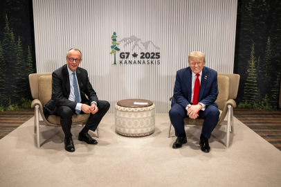 Trump, Almanya'da konuşlandırılmış ABD askerlerinin sayısını azaltmayı düşünüyor.