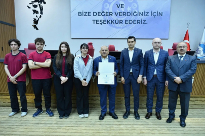 Kayseri Büyükşehir Belediyesi 19 Mayıs Temsili Gençlik Meclisi Projesi'ne tam destek veriyor