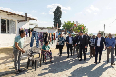 İzmir Çırpı'da Başkan Cemil Tugay halkla buluştu
