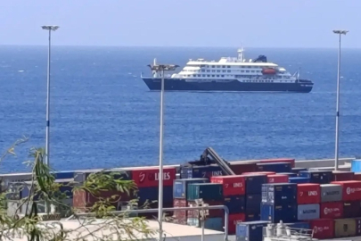 Hantavirüs 'lü gemi kıyıya yanaşmaya hazırlanıyor