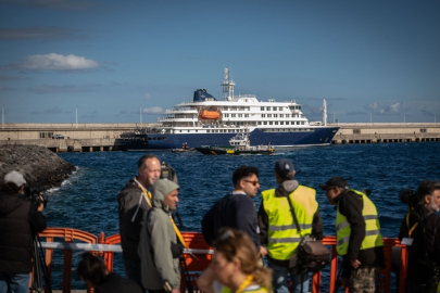 Hantavirüs vakalarının görüldüğü “MV Hondius” gemisi Rotterdam’a doğru yola çıktı