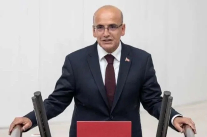 Hazine ve Maliye Bakanı Mehmet Şimşek: Cari açıkta kadameli gerileme bekleniyor