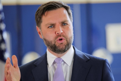 ABD Başkan Yardımcısı JD Vance'ten San Diego 'da Cami 'ye düzenlenen saldırıya tepki