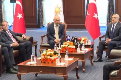 AK Parti ve CHP 3 bayramın ardından yeniden bayramlaştı