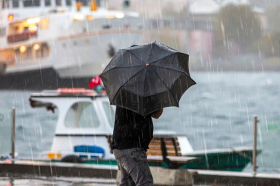 İstanbul Valiliği 'nden  sağanak ve kuvvetli poyraz uyarısı