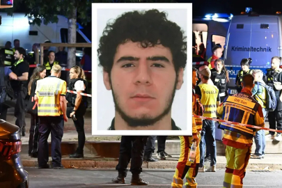 Berlin'de LGBT Onur Yürüyüşünde Araç Kalabalığa Daldı, 1 Ölü 16 Yaralı