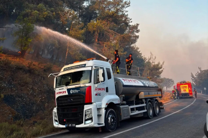 Kocaeli Büyükşehir Belediyesi, Balıkesir'e yangın desteği için 6 araç ve 13 personel sevketti