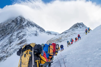 Broad Peak'te Çığ Felaketi: Dünyaca Ünlü Dağcı Nirmal Purja'nın da Aralarında Bulunduğu 10 Kişiden Haber Alınamıyor