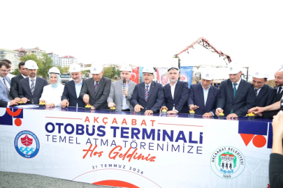 Trabzon Büyükşehir Belediyesi tarafından Akçaabat'a kazandırılacak yeni otogarın temeli atıldı