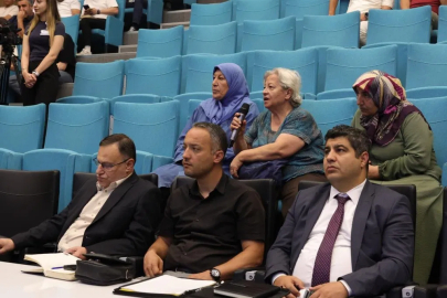 Kütahya Belediye Başkanı Eyüp Kahveci'nin başkanlığında Halk Günü toplantısı