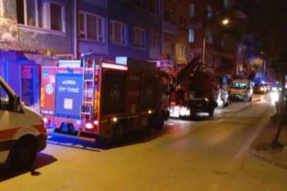 Bursa'da Ev Yangını Faciası: 55 Yaşındaki Adam Hayatını Kaybetti.