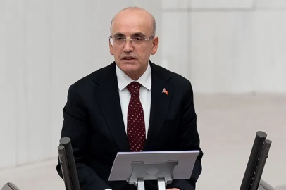 Hazine ve Maliye Bakanı Mehmet Şimşek: Kayıt dışı para yeni uygulama ile frenlenecek