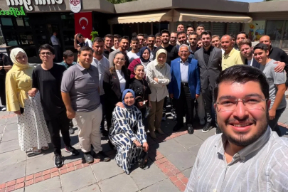 Kayseri Büyükşehir Belediye Başkanı Memduh Büyükkılıç, Kayserili gençlerle buluştu
