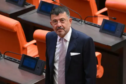 İzmir Büyükşehir Belediyesi Soruşturmasında Yeni Gelişme: Veli Ağbaba’nın Ağabeyi Hür Ağbaba Gözaltına Alındı