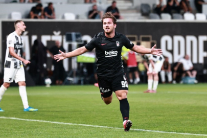 Beşiktaş Çekya'dan avantajla dönüyor! Hradec Kralove'yi Semih Kılıçsoy yıktı