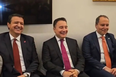 Üç Partinin Meclis Buluşması: Seçim İttifakı Sinyali Geldi