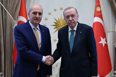 Cumhurbaşkanı Erdoğan, Türkiye Büyük Millet Meclisi (TBMM) Başkanı Numan Kurtulmuş’u Cumhurbaşkanlığı Külliyesi’nde kabul etti.