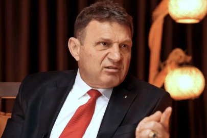Emekli Amiral Türker Ertürk gözaltına alındı