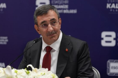 Cevdet Yılmaz Eskişehir’de Ekonomiyi Değerlendirdi: Enflasyon, Cari Açık ve Yeni Finansal Paketler Gündemde